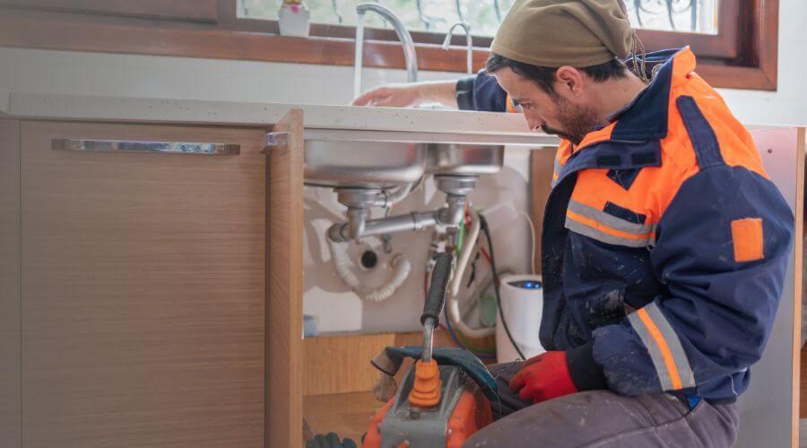 Local tankless water heater installation in Columbia, TN